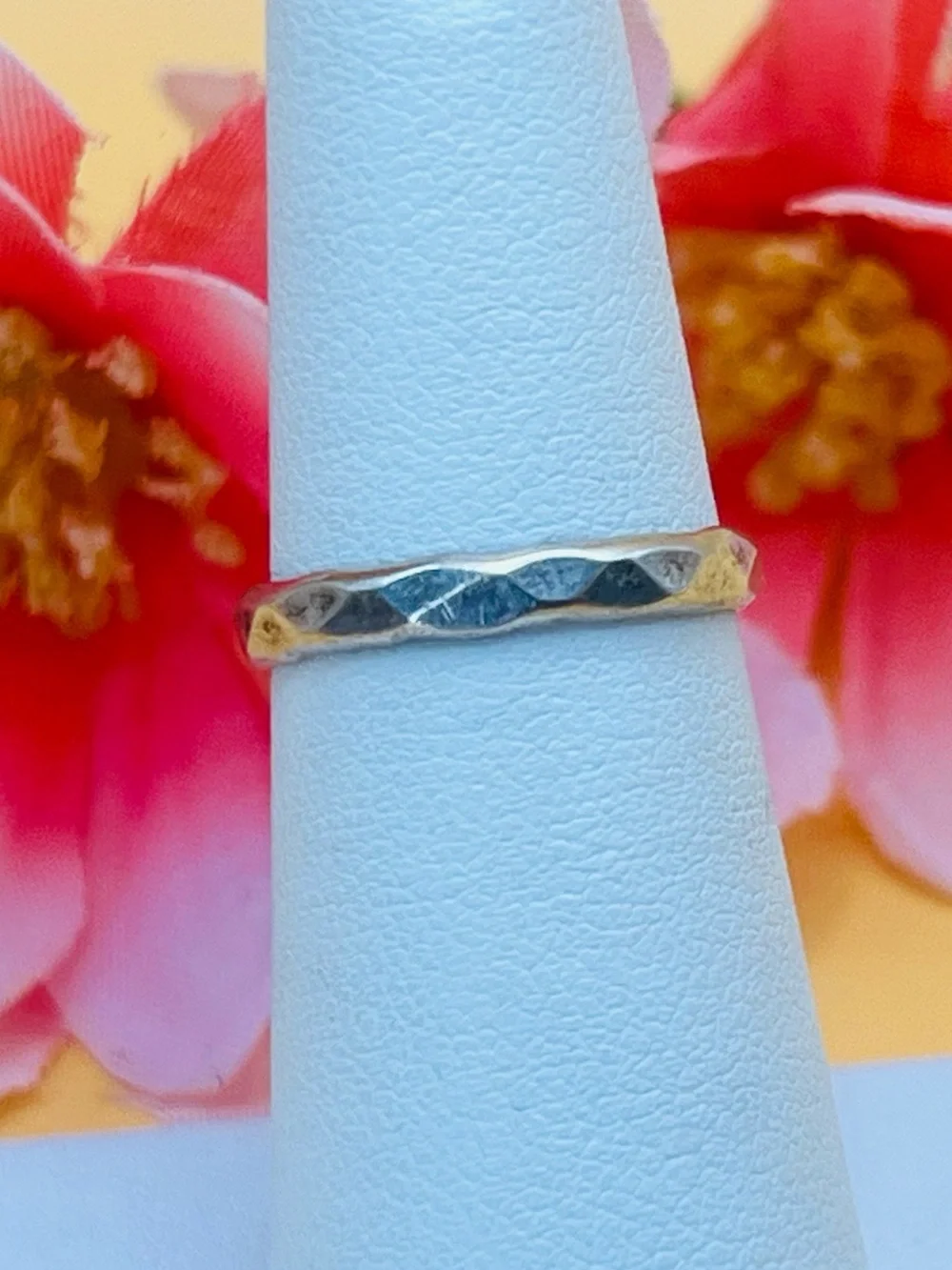 Minimal Hammered Silver Band Ring size 5